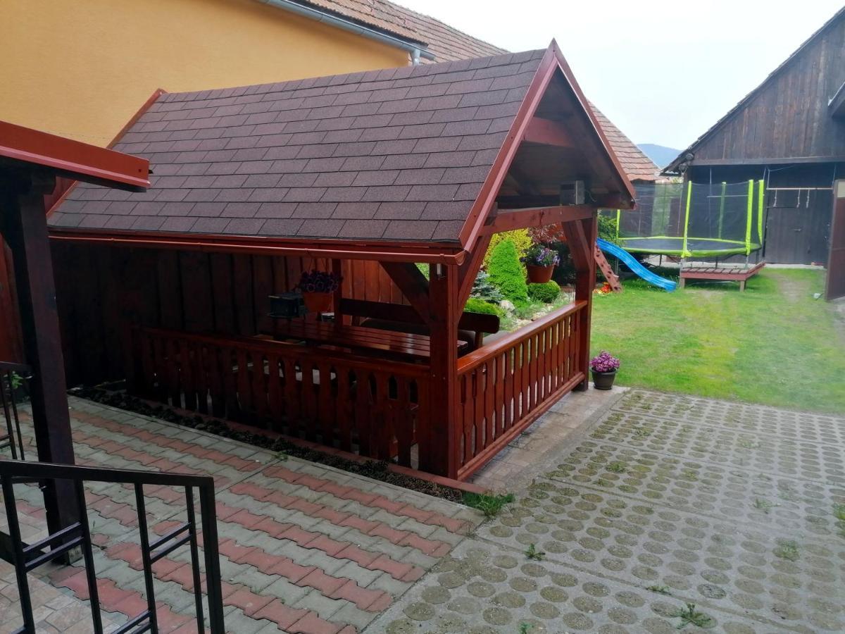 Apartman Trstinka Trstene Ngoại thất bức ảnh
